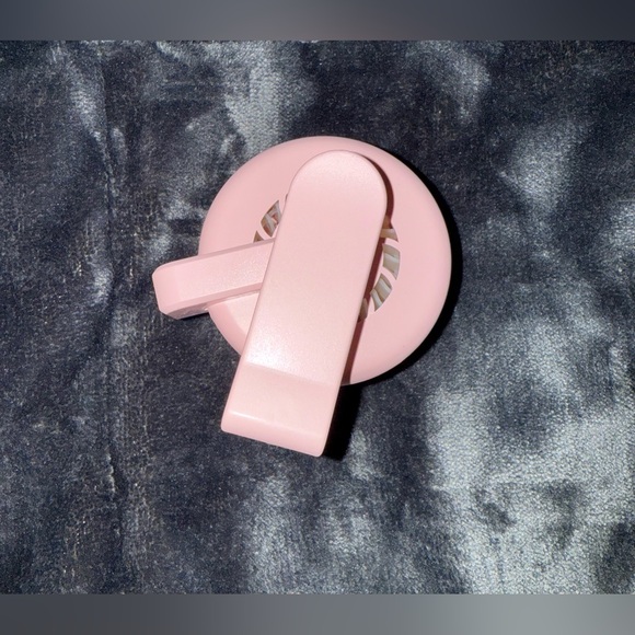 Mini Hand Free Clip Fan 360* Adjustable *PINK* Brand New - Picture 11 of 15